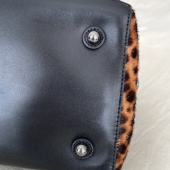 Rebecca Minkoff Pippa Leopard Duffle - Picture 6 of 8